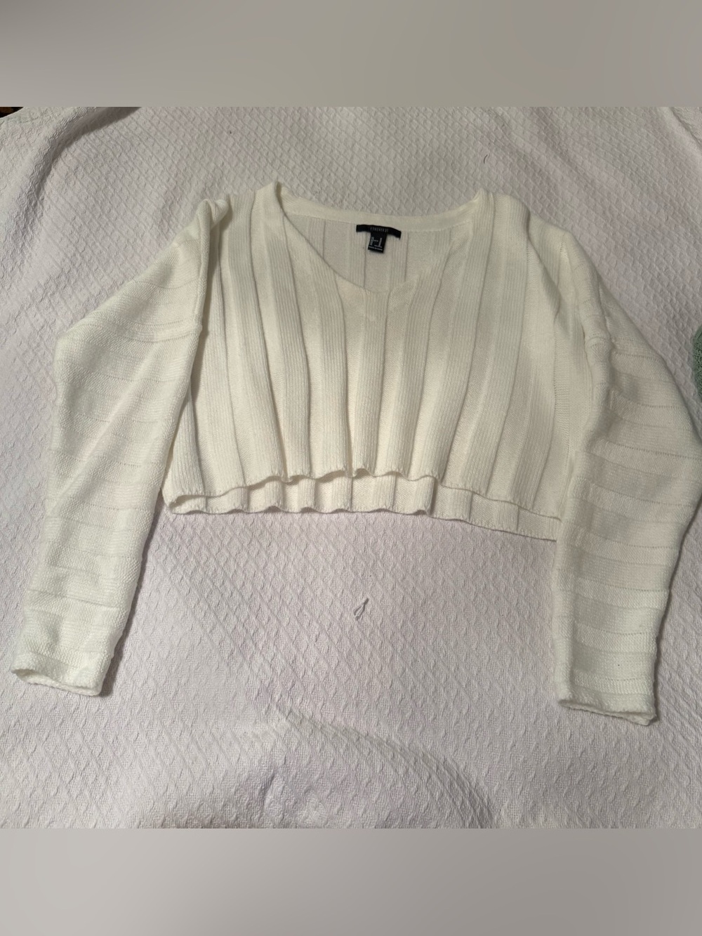 Forever 21 Cream Ribbed V-Neck Cropped Sweater